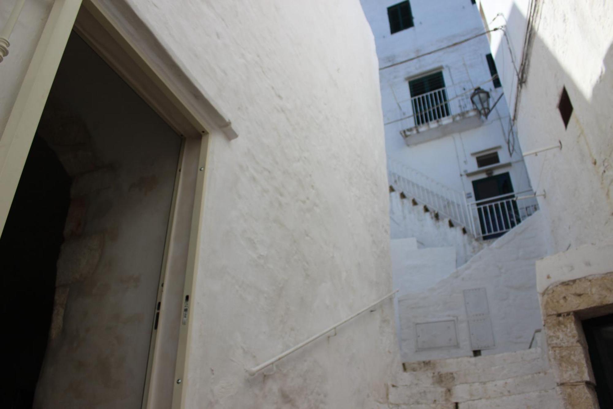 Hotel La Terra Ostuni Pokoj fotografie